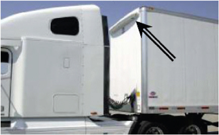 FIGURE 5-12 Nose cone trailer “eyebrow.” SOURCE: Photo provided with permission by FitzGerald Corporation, national marketer for Nose Cone Mfg. Co. Nose Cone is a registered trademark.