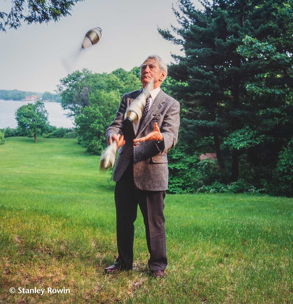 In addition to being the
founder of information
theory, Claude Shannon
had other notable talents,
including juggling.